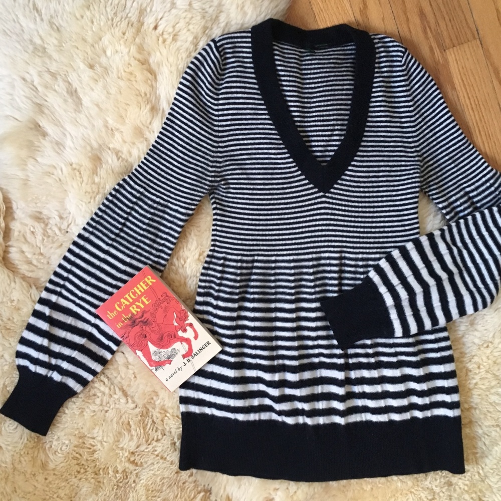 Black + White Stripe Wool V-Neck Benetton Sweater
